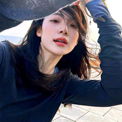 小雨爱蜜莉
